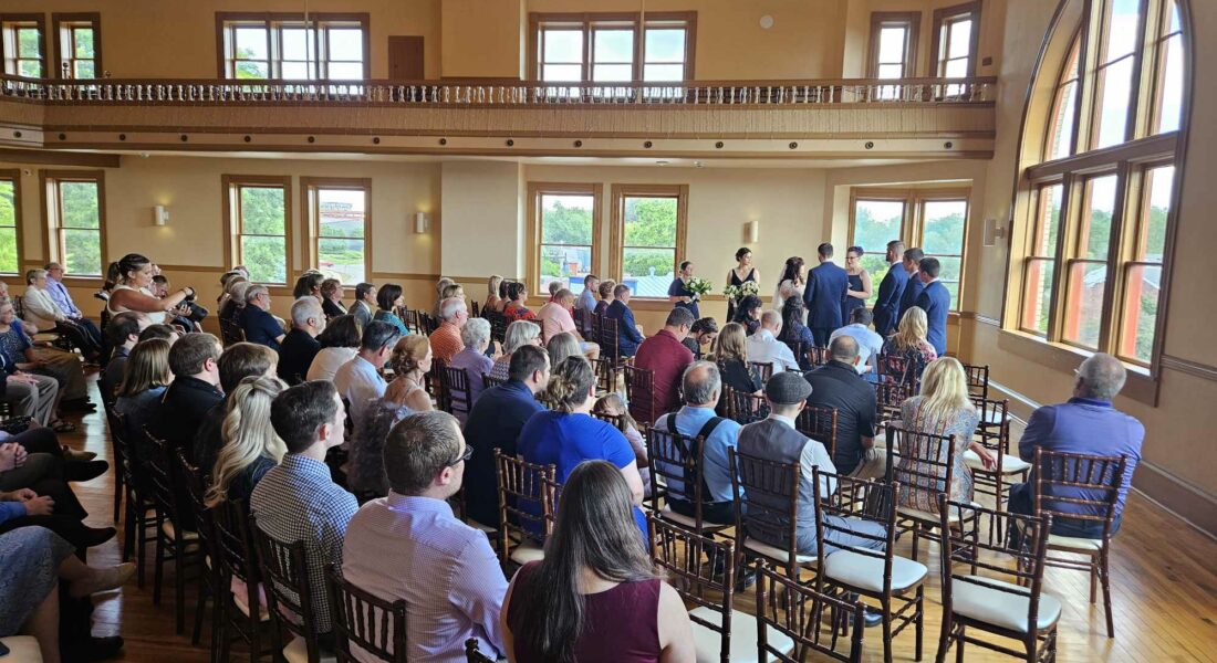 370124555_305177519116078_87685400115808471_n